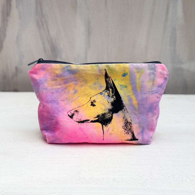 Samtetui aus der Unique-Kollektion mit dem Podenco Motiv names Amber