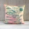Frohstoff Atelier Kissen mit Fischen als Motiv