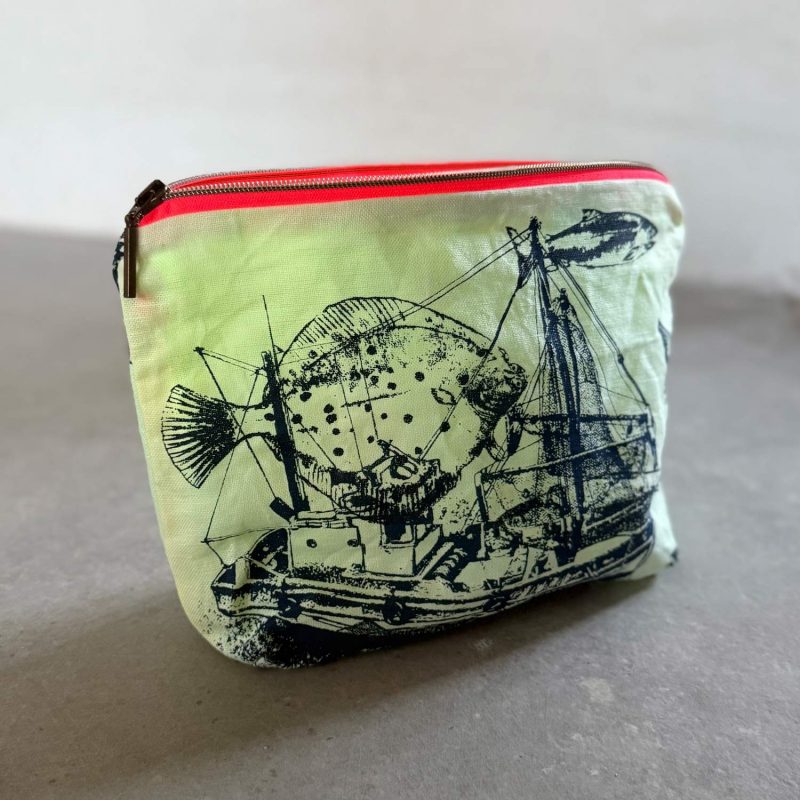 Frohstoff Atelier Etui mit maritimen Motiven in bunten Farben