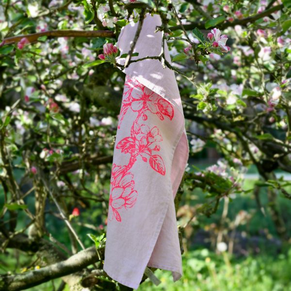 Frohstoff Geschirrtuch Leinen rosa mit der Apfelblüte als Motiv